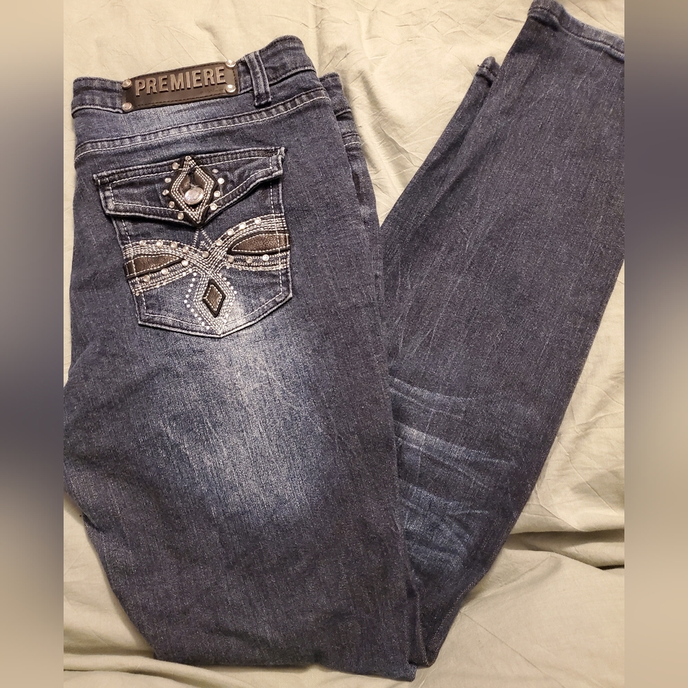Premiere 11/12 regular, premiere jeans,rue21,ripped jeans